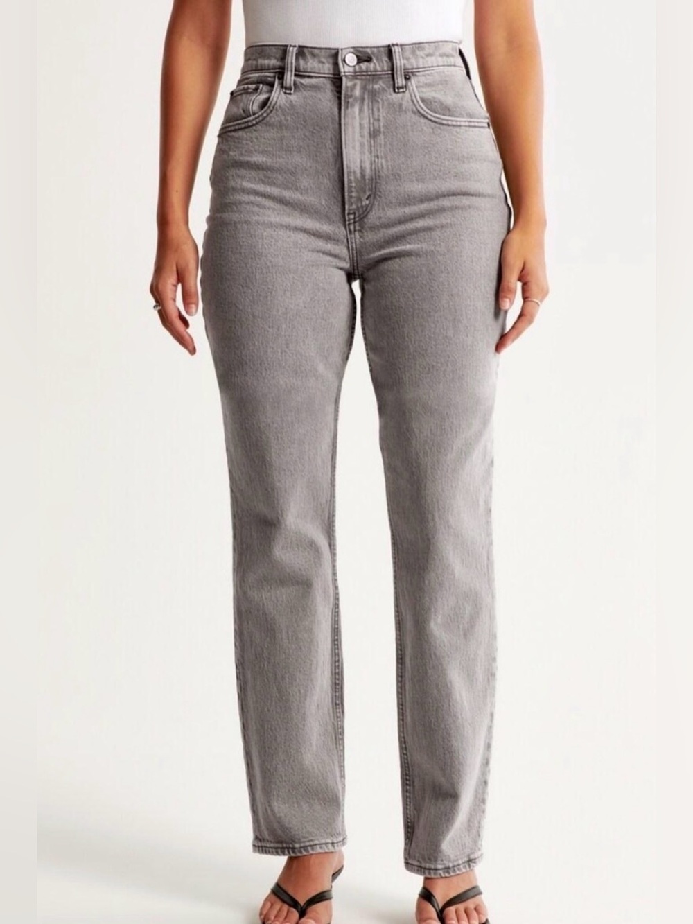 Abercrombie and fitch the 90s straight ultra high rise jeans gray size 26